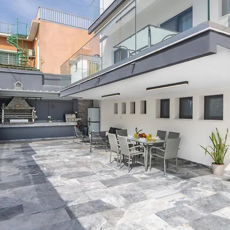 The Grand Stallion Apartamento