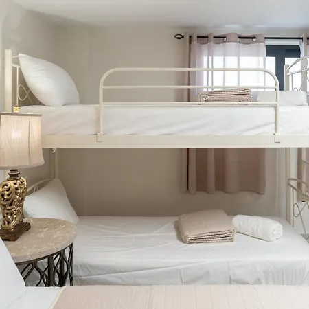 The Grand Stallion Apartamento *